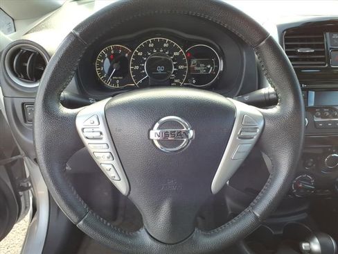 Used 2015 Nissan Versa Note SV image 19