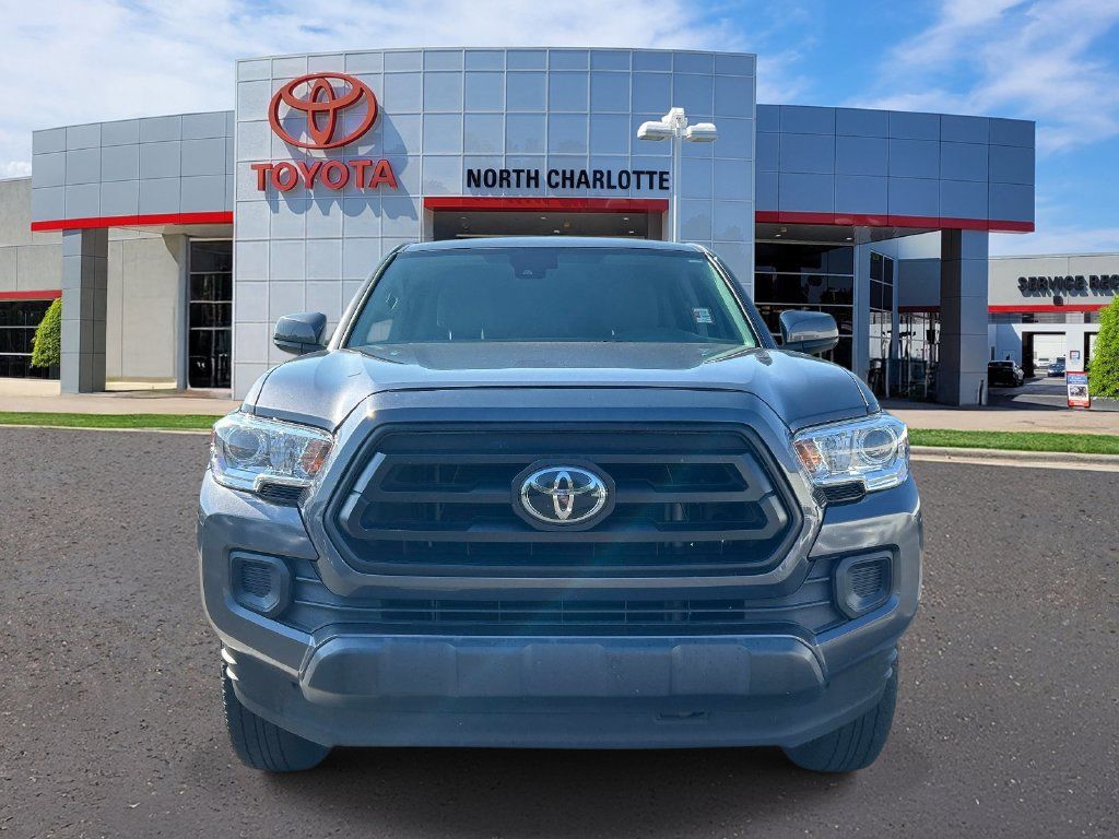 Used 2022 Toyota Tacoma SR w/ SR Convenience Package RWD image 2