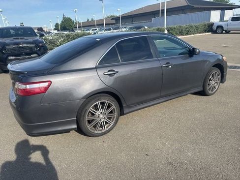 Used 2007 Toyota Camry SE FWD image 5