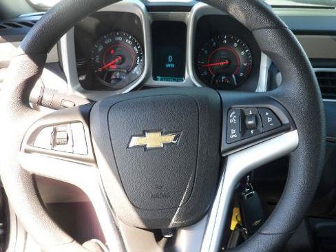 Used 2013 Chevrolet Camaro LS RWD image 25