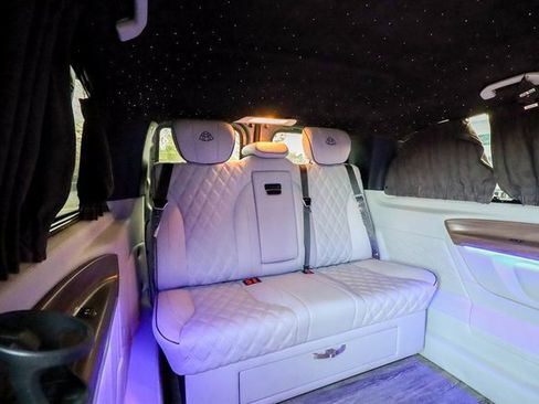 Used 2022 Mercedes-Benz Metris Passenger image 43