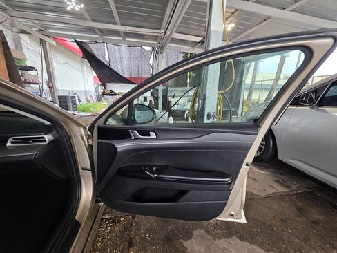 Used 2021 Kia K5 LXS AWD/4WD image 5