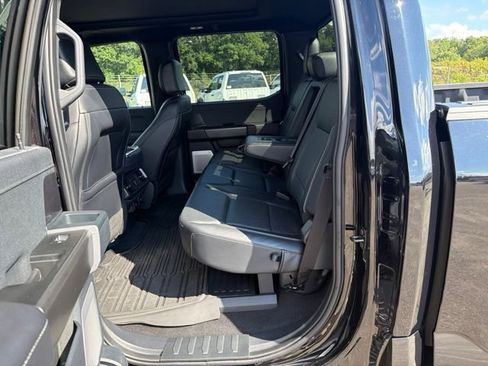 Used 2025 Ford F150 Lariat w/ Equipment Group 502A High AWD/4WD image 13