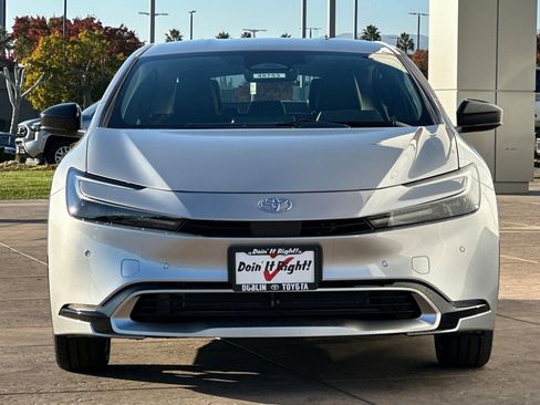 New 2026 Toyota Prius Plug-In Hybrid image 10