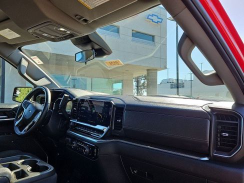 Used 2023 Chevrolet Silverado 1500 RST AWD/4WD image 28