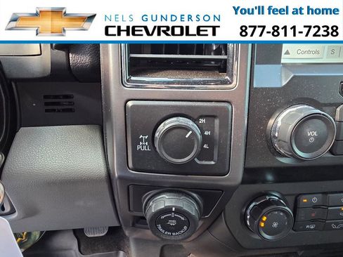 Used 2019 Ford F150 XLT w/ Equipment Group 302A Luxury AWD/4WD image 25