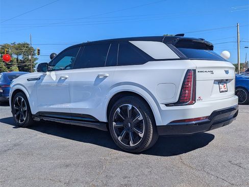 Used 2025 Cadillac Escalade IQ Sport 2 image 3
