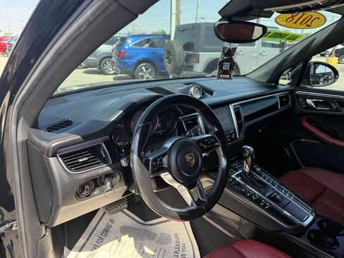 Used 2018 Porsche Macan S AWD/4WD image 8