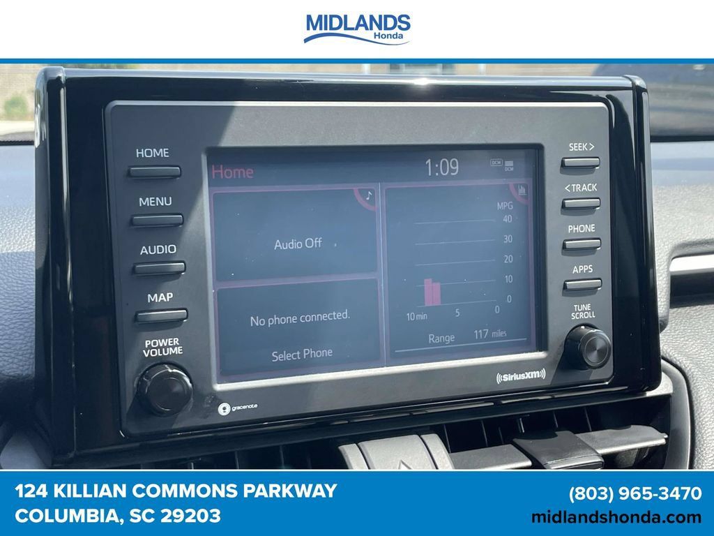 Used 2021 Toyota RAV4 XLE AWD/4WD image 25
