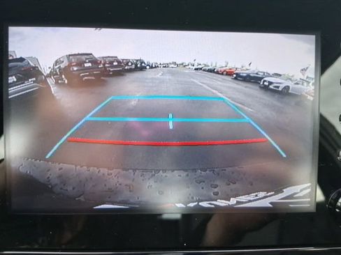 Used 2020 Toyota Prius XLE image 27