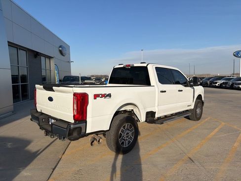 Used 2024 Ford F250 XLT w/ FX4 Off-Road Package AWD/4WD image 8