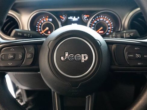 Used 2020 Jeep Wrangler Unlimited Sport AWD/4WD image 20
