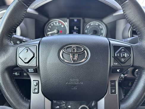 Used 2021 Toyota Tacoma TRD Off-Road w/ Technology Package image 22