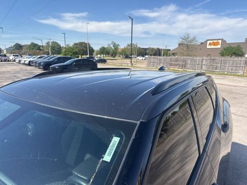 Used 2019 Chevrolet Blazer LT image 7