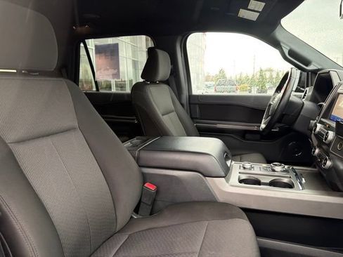 Used 2021 Ford Expedition XLT AWD/4WD image 27