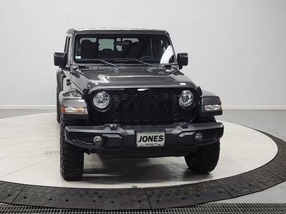 Used 2023 Jeep Gladiator Sport