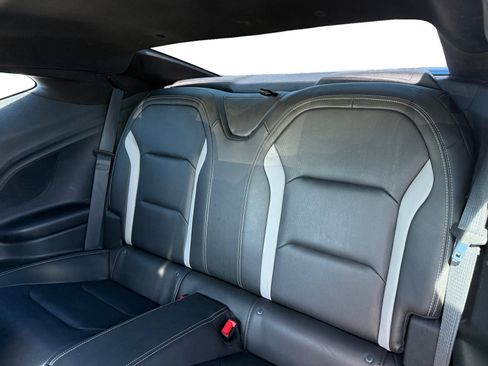 Used 2019 Chevrolet Camaro SS RWD image 11