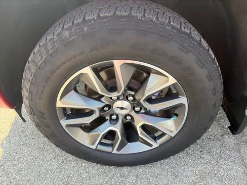 Used 2023 Chevrolet Silverado 1500 RST w/ RST All Star Premium Package AWD/4WD image 10