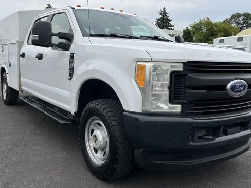 Used 2017 Ford F350 XL w/ Power Equipment Group AWD/4WD image 3