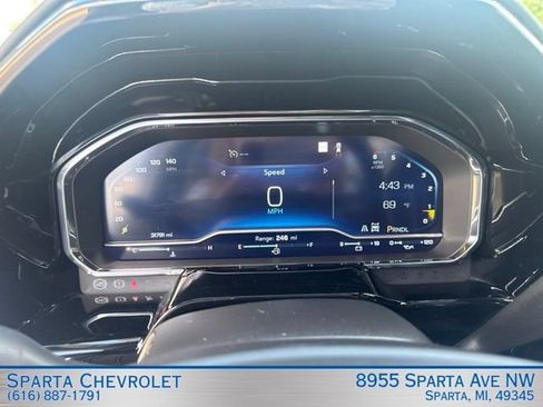 Used 2023 Chevrolet Silverado 1500 LT AWD/4WD image 19