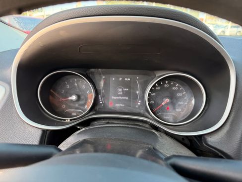 Used 2019 Jeep Compass Sport FWD image 15