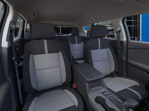 New 2025 Chevrolet Blazer LT image 16