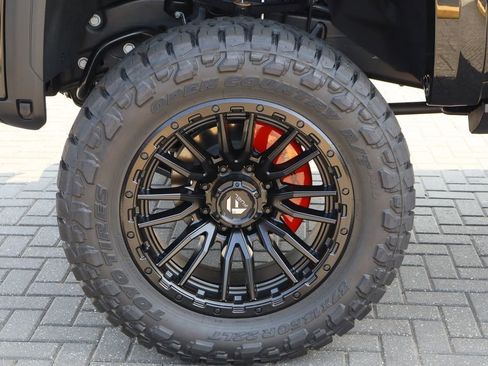 New 2026 GMC Sierra 2500 Denali w/ Denali Reserve Package image 26