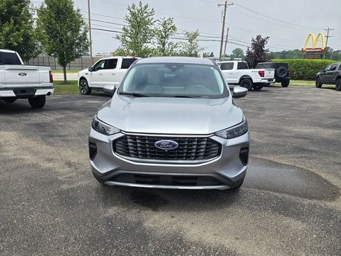 Certified 2023 Ford Escape Active w/ Tech Pack #2 AWD/4WD image 5