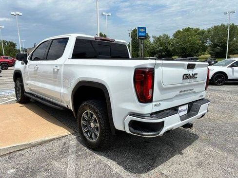 Used 2024 GMC Sierra 1500 AT4 w/ AT4 Premium Package AWD/4WD image 6