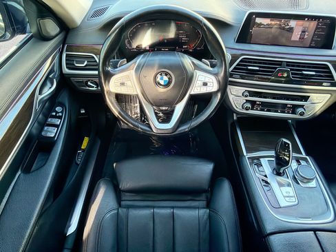 Used 2020 BMW 740i w/ Cold Weather Package RWD image 17