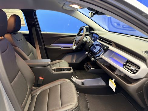 New 2027 Chevrolet Bolt RS FWD image 25