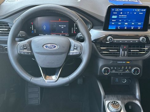 Certified 2023 Ford Escape Active FWD image 13