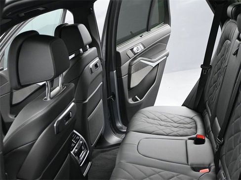New 2026 BMW X5 xDrive40i w/ Climate Comfort Package image 14