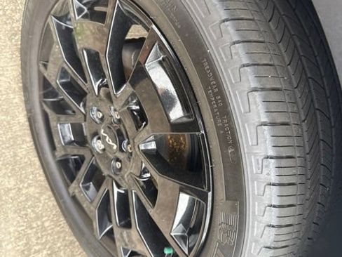 Certified 2022 Kia Telluride SX w/ SX Prestige Package AWD/4WD image 5