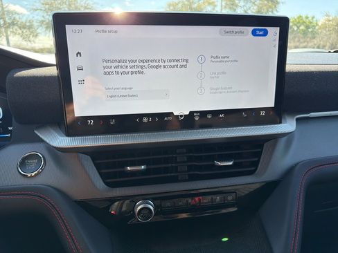 Used 2025 Ford Explorer ST-Line w/ ST-Line Street Pack image 14