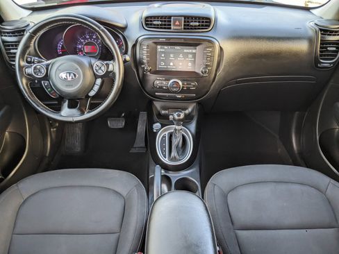 Certified 2017 Kia Soul + w/ UVO Package image 11