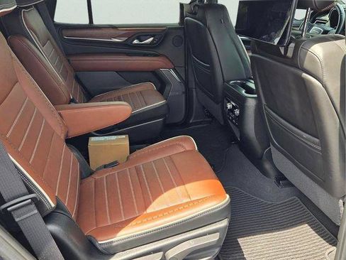 Certified 2024 GMC Yukon Denali Ultimate AWD/4WD image 18