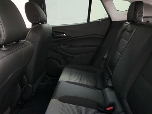 Certified 2024 Chevrolet Trax LT w/ Driver Confidence Package image 18