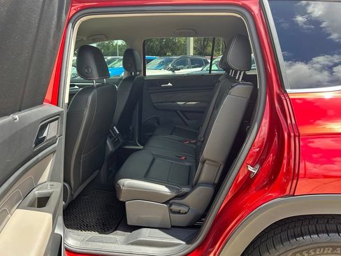 Certified 2023 Volkswagen Atlas SE FWD image 48