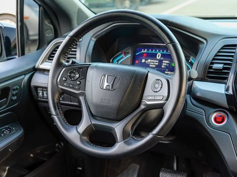Used 2023 Honda Odyssey Sport image 41