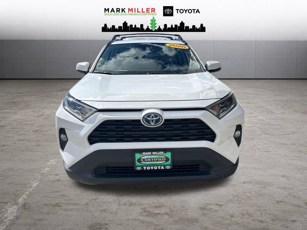 Certified 2020 Toyota RAV4 XLE w/ Convenience Package AWD/4WD image 9