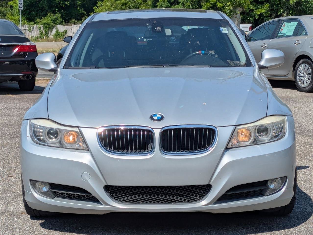 Used 2009 BMW 328i Sedan RWD image 3