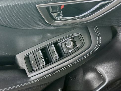 Used 2020 Subaru Forester Limited image 23