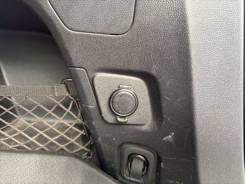 Used 2023 Subaru Outback Onyx Edition image 12