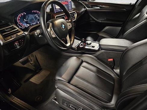 Used 2024 BMW X3 xDrive30i w/ Premium Package image 10