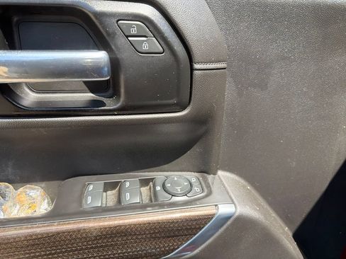 Used 2019 Chevrolet Silverado 1500 LT w/ All-Star Edition AWD/4WD image 14
