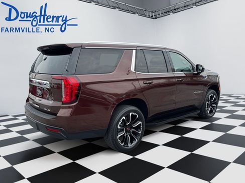 Used 2022 GMC Yukon SLE image 5