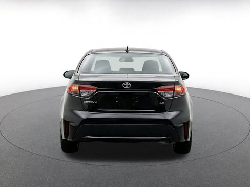 Used 2025 Toyota Corolla LE FWD image 8