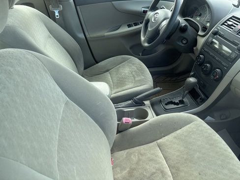 Used 2009 Toyota Corolla LE image 7