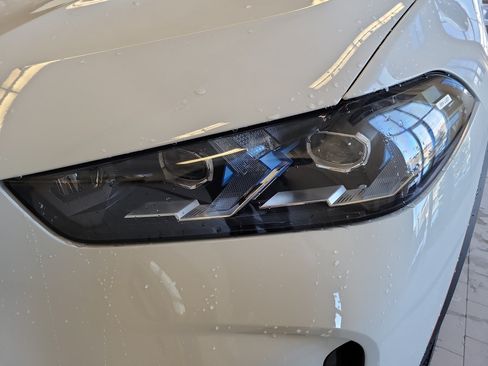 Used 2026 BMW X5 xDrive40i AWD/4WD image 9